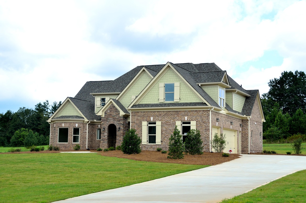 home, for sale, house, estate, sale, nature, mortgage, buy, homes for sale, property, sign, finance, loan, residential, buyer, sky, banking, purchase, building, selling, real-estate, moving, construction, house for sale, door